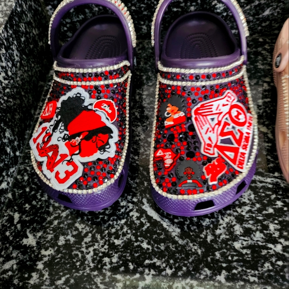 Bling crocs